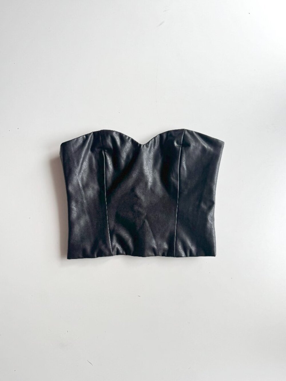 Aritzia TALULA Cindy Black Faux Leather Strapless Tube Bustier Top, Size 4